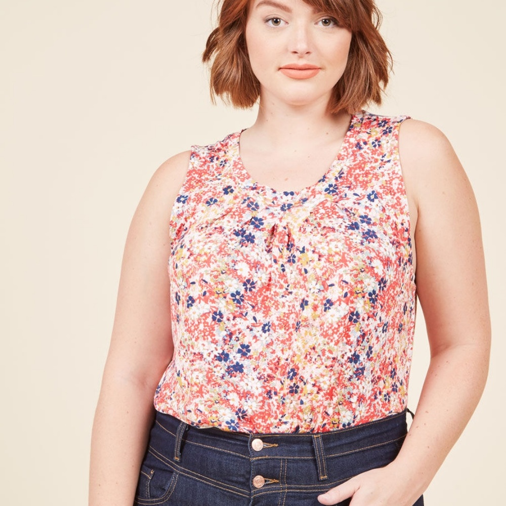 Modcloth Floral Print Sleeveless Top